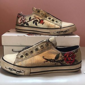 Ed Hardy Gold Skull-Rose Sneakers. Size 10.